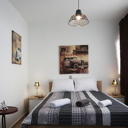 Apartament Nenas House Nea Iraklitsa Zewnętrze zdjęcie