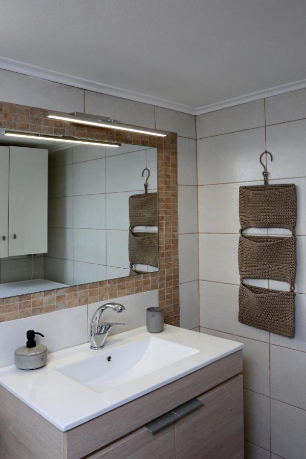 Apartament Nenas House Nea Iraklitsa Zewnętrze zdjęcie