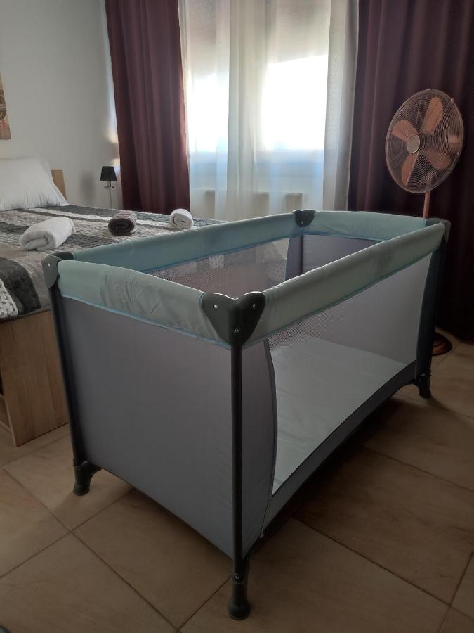 Apartament Nenas House Nea Iraklitsa Zewnętrze zdjęcie